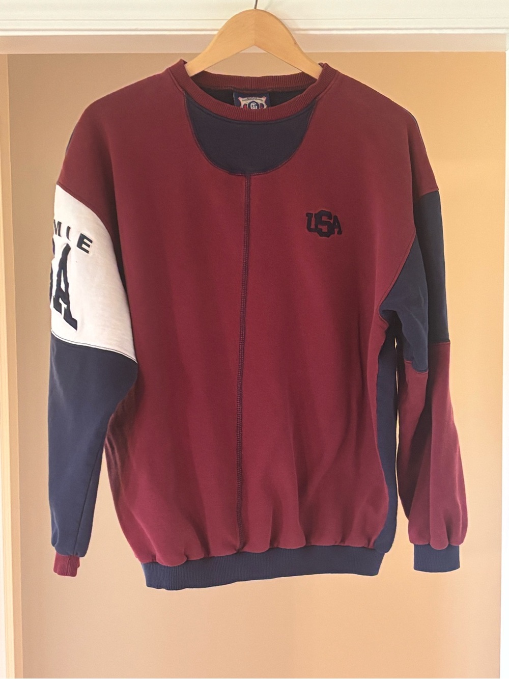 Vintage Men's Colorblock Crewneck Sweatshirt - Burgundy & Navy with USA Detail